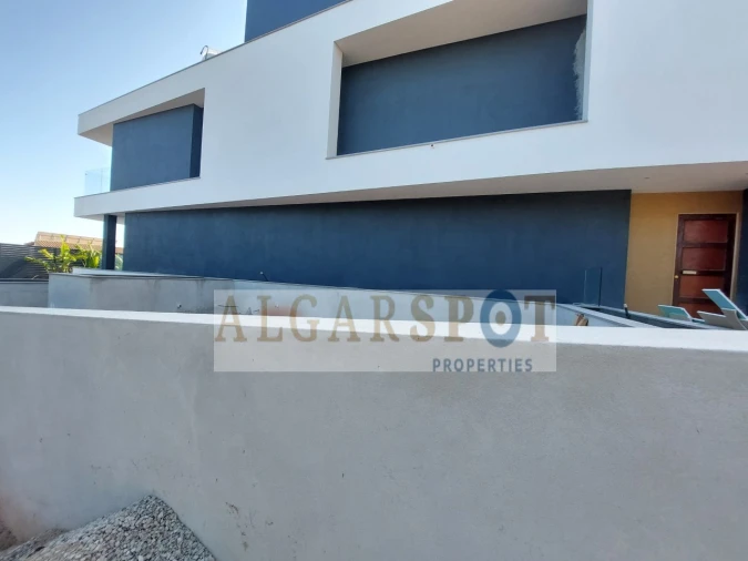 Moradia T4 para Venda em Almancil Foto 5