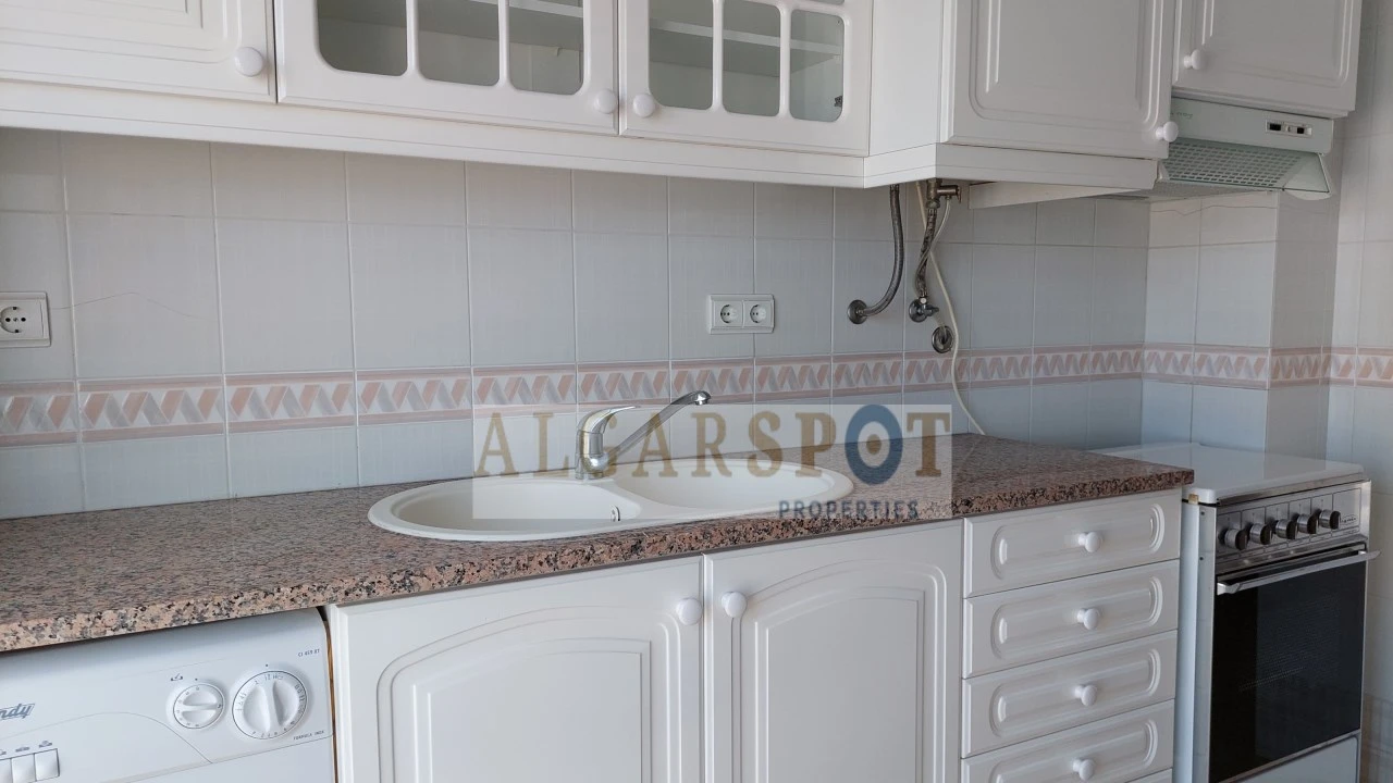 Apartamento T2 para Venda em Albufeira e Olhos de Água Foto 11