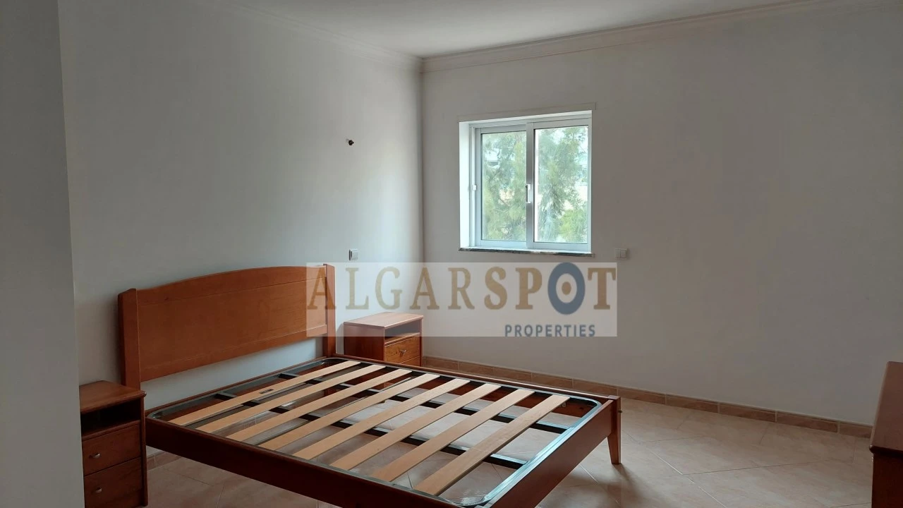 Apartamento T2 para Venda em Albufeira e Olhos de Água Foto 13