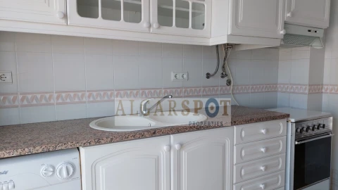 Apartamento T2 para Venda em Albufeira e Olhos de Água