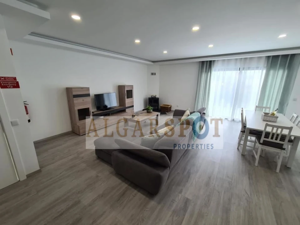 Moradia T5 para Venda em Almancil Foto 47