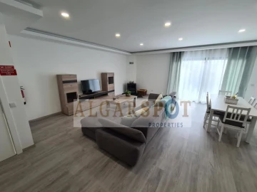 Moradia T5 para Venda em Almancil