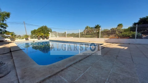 Moradia T3 para Venda em Almancil