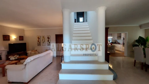 Moradia T3 para Venda em Almancil