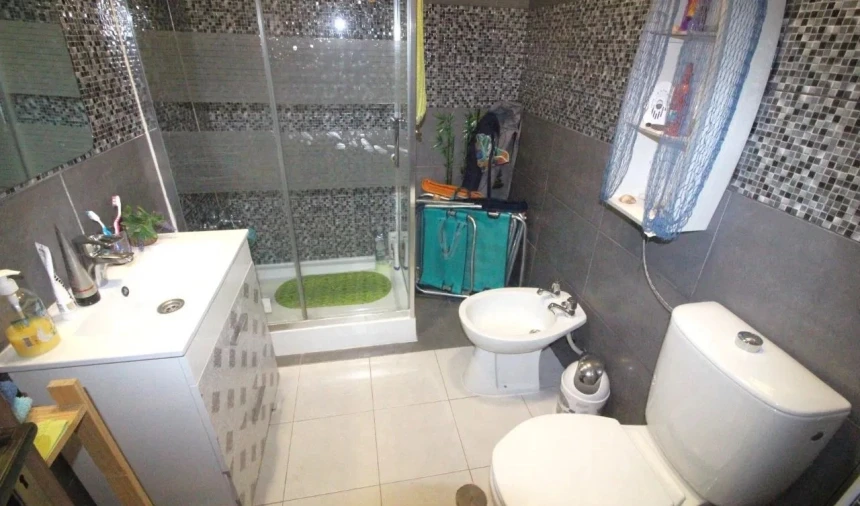 Apartamento T1 para Venda em Armação de Pera Foto 6