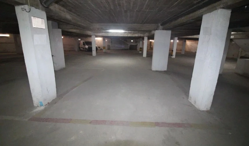 Apartamento T1 para Venda em Armação de Pera Foto 7