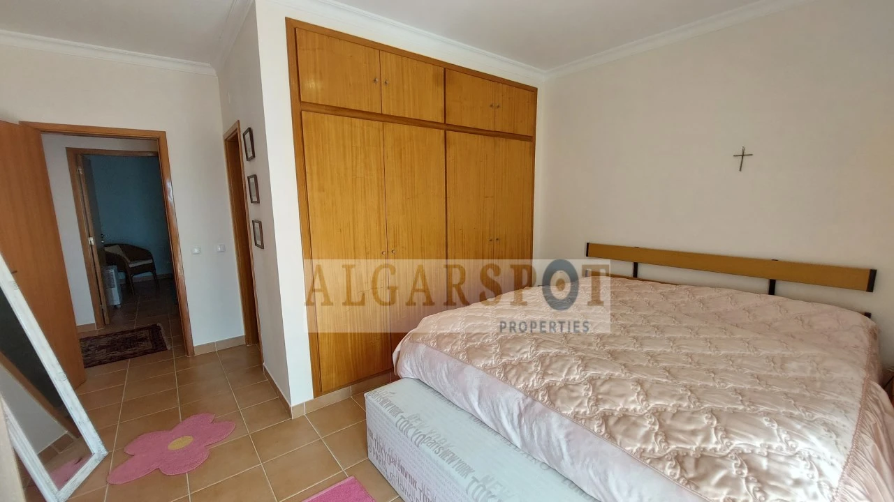 Moradia T4 para Venda em Alcantarilha e Pêra Foto 3