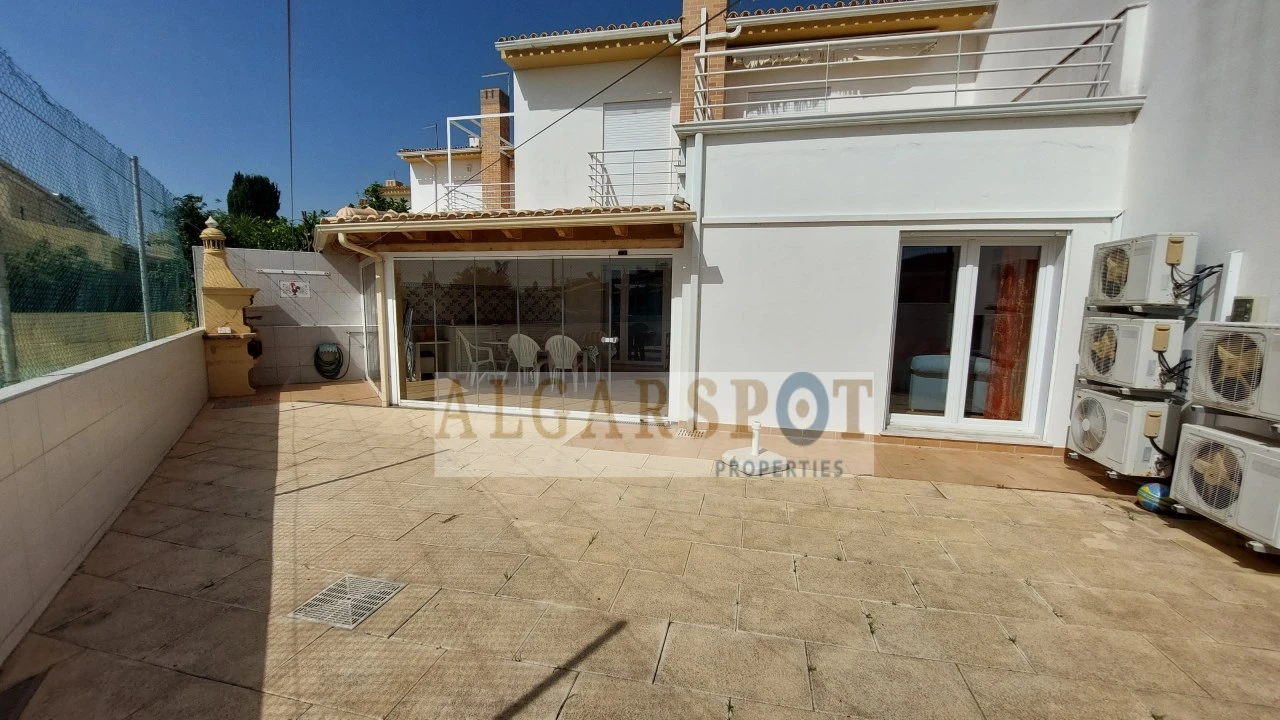 Moradia T4 para Venda em Alcantarilha e Pêra Foto 32