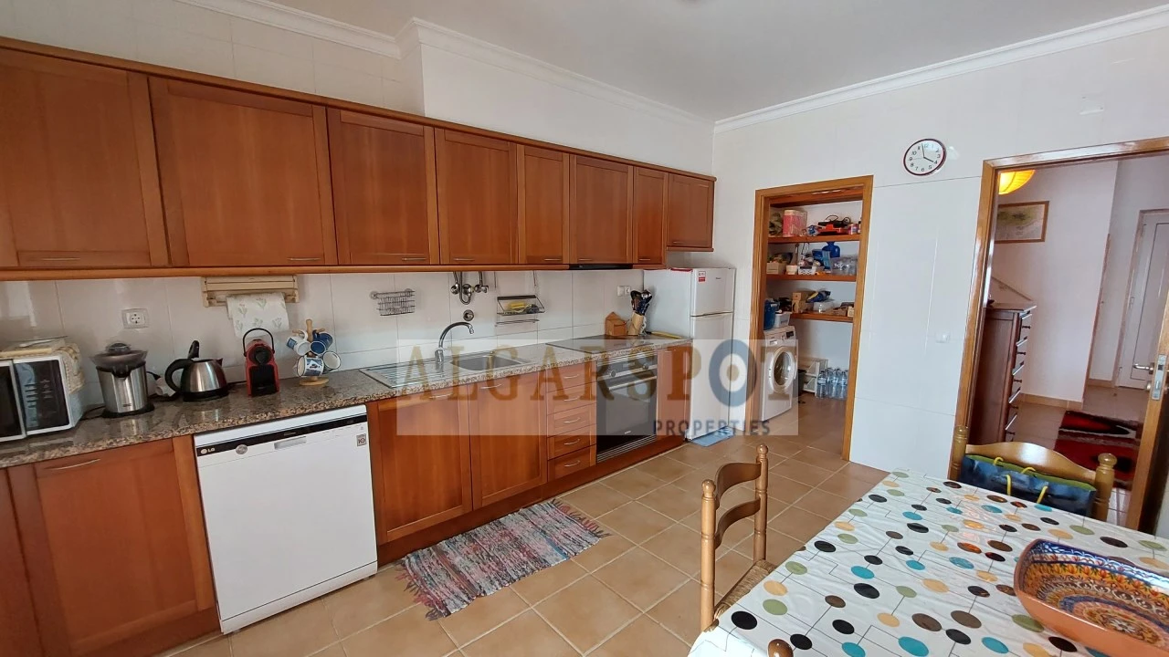 Moradia T4 para Venda em Alcantarilha e Pêra Foto 41