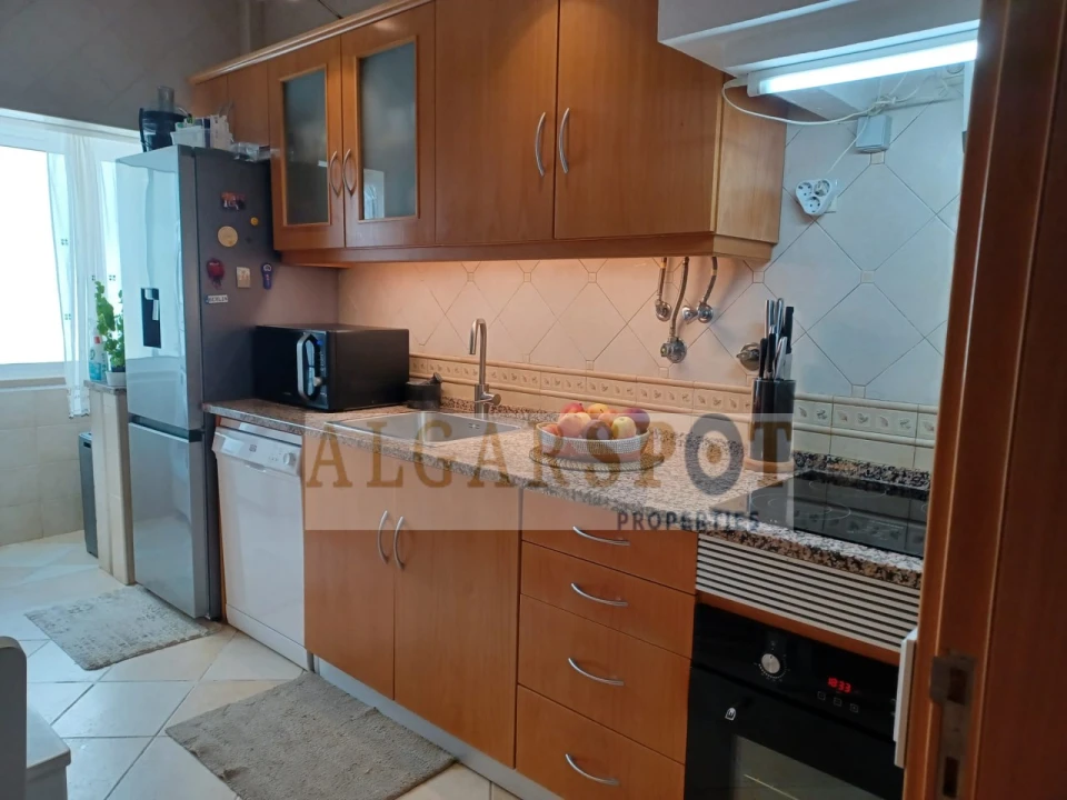 Apartamento T3 para Venda em São Brás de Alportel Foto 4