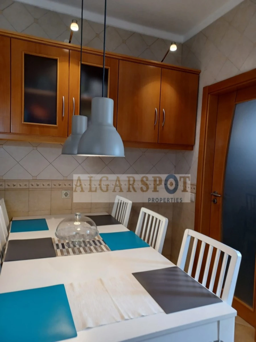 Apartamento T3 para Venda em São Brás de Alportel Foto 2