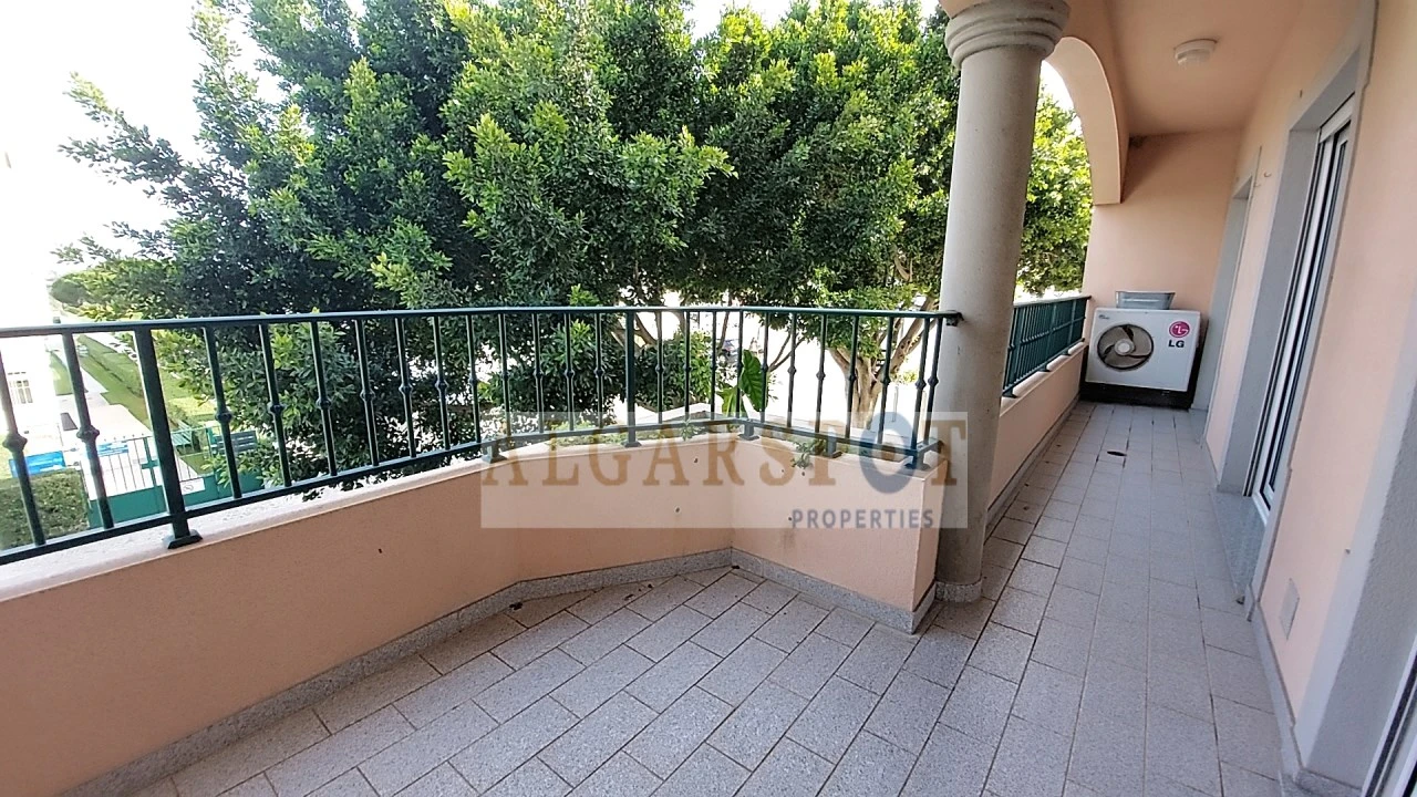 Apartamento T3 para Venda em Quarteira Foto 21