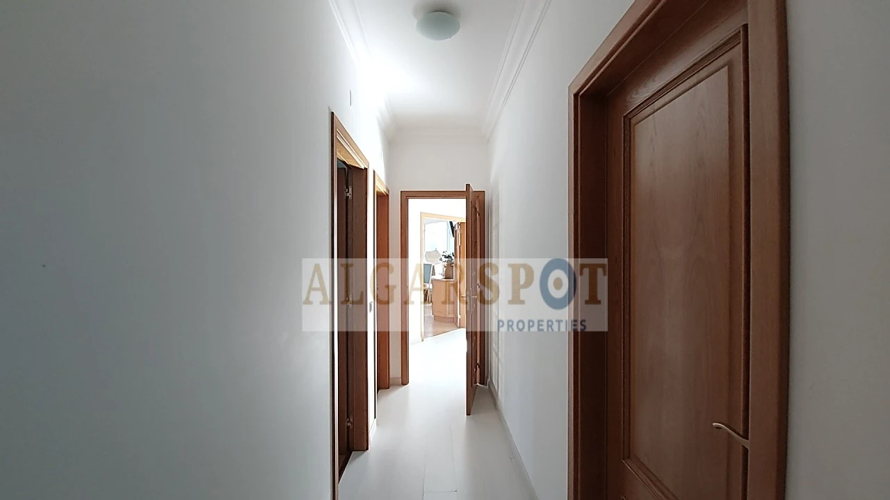 Apartamento T3 para Venda em Quarteira Foto 22