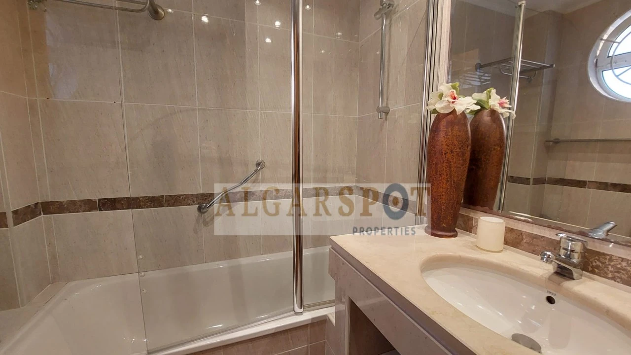 Apartamento T2 para Venda em Albufeira e Olhos de Água Foto 17