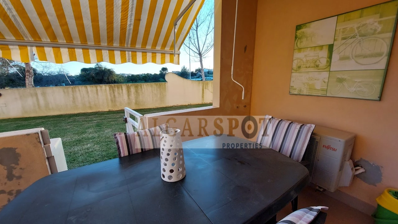 Apartamento T2 para Venda em Albufeira e Olhos de Água Foto 11