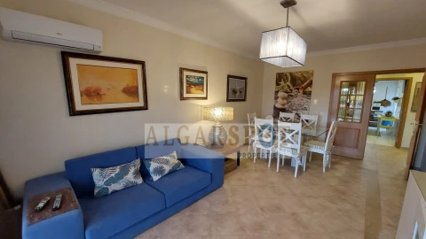 Apartamento T2 para Venda em Albufeira e Olhos de Água
