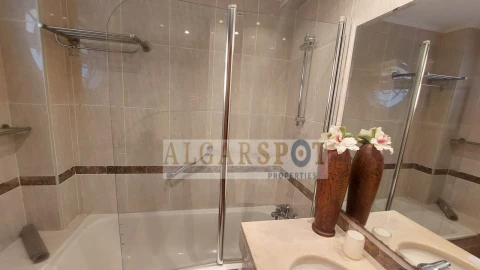 Apartamento T2 para Venda em Albufeira e Olhos de Água