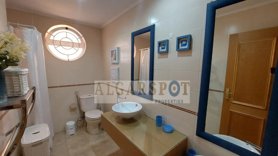 Apartamento T2 para Venda em Albufeira e Olhos de Água Foto 21