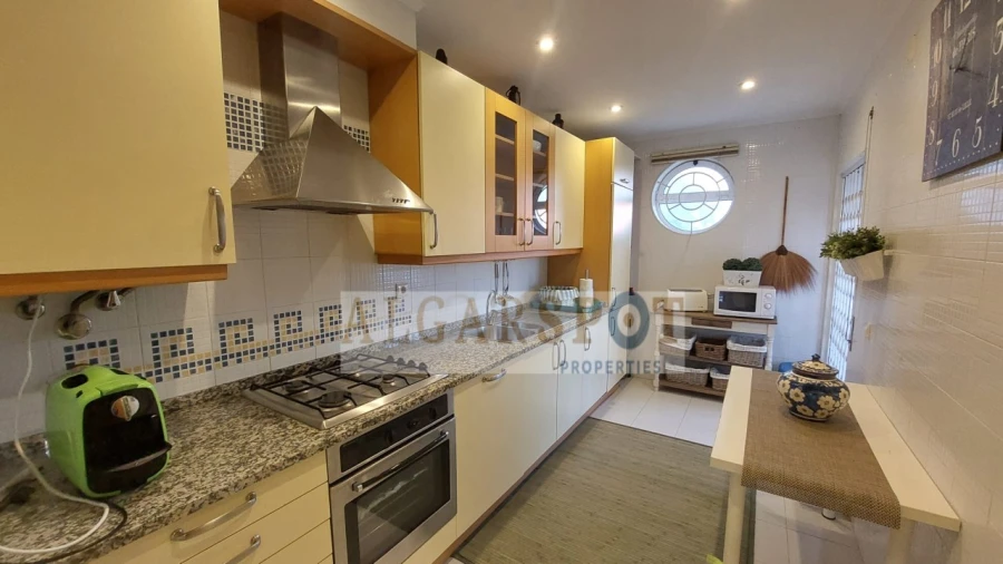 Apartamento T2 para Venda em Albufeira e Olhos de Água Foto 12