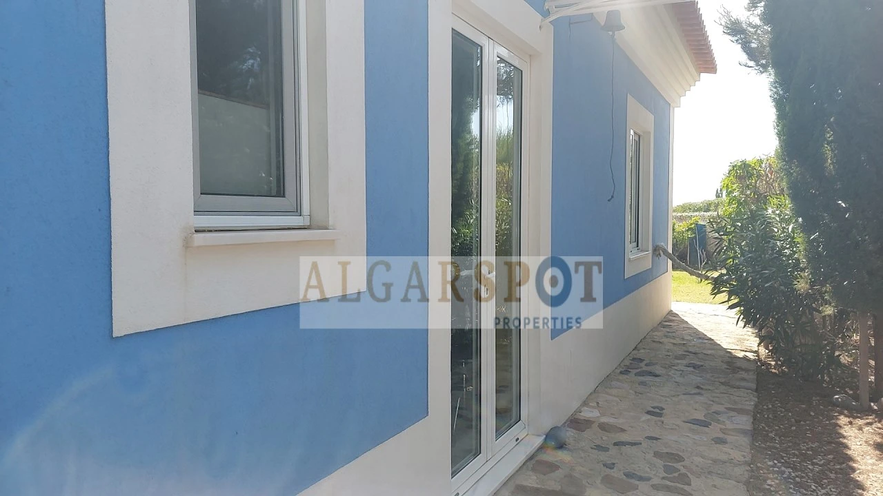 Moradia T4 para Venda em Vila do Bispo e Raposeira Foto 11