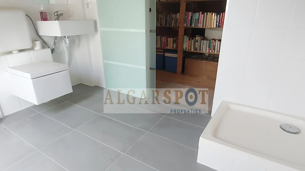 Moradia T4 para Venda em Vila do Bispo e Raposeira Foto 34