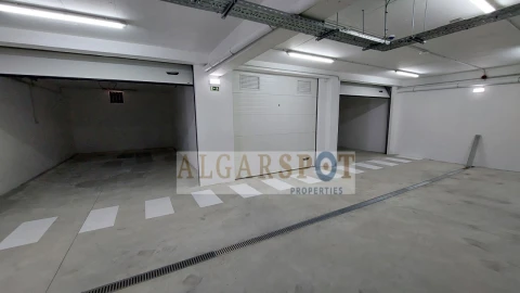 Apartamento T2 para Venda em Quelfes