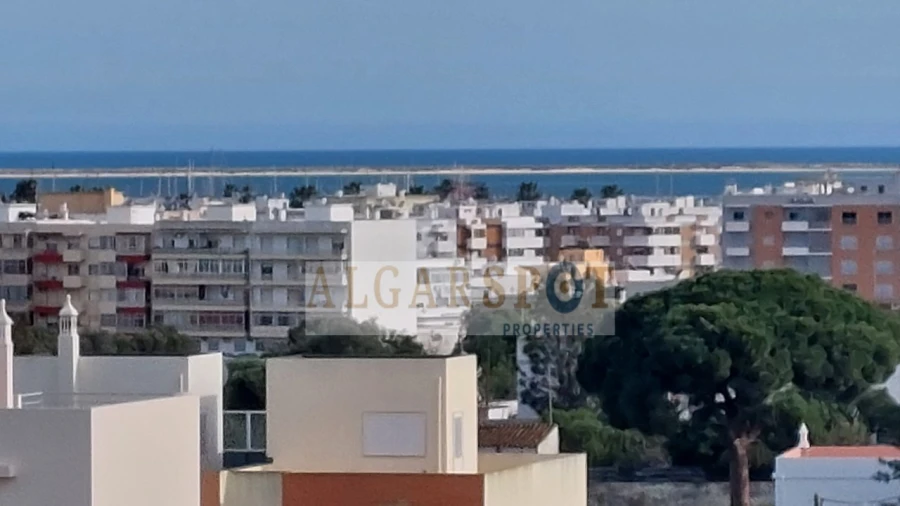 Apartamento T2 para Venda em Quelfes Foto 22