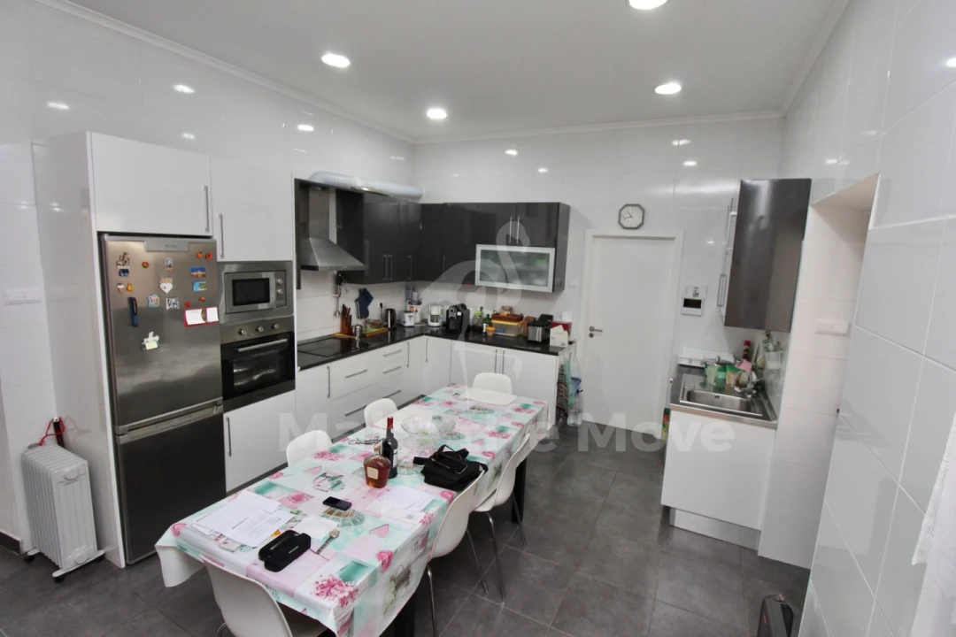 Moradia T4 para Venda em São Brás de Alportel Foto 22