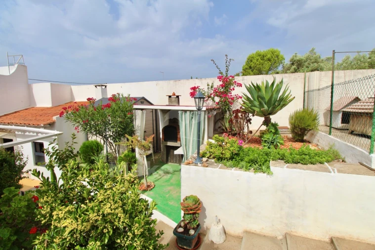 Moradia T4 para Venda em São Brás de Alportel Foto 2