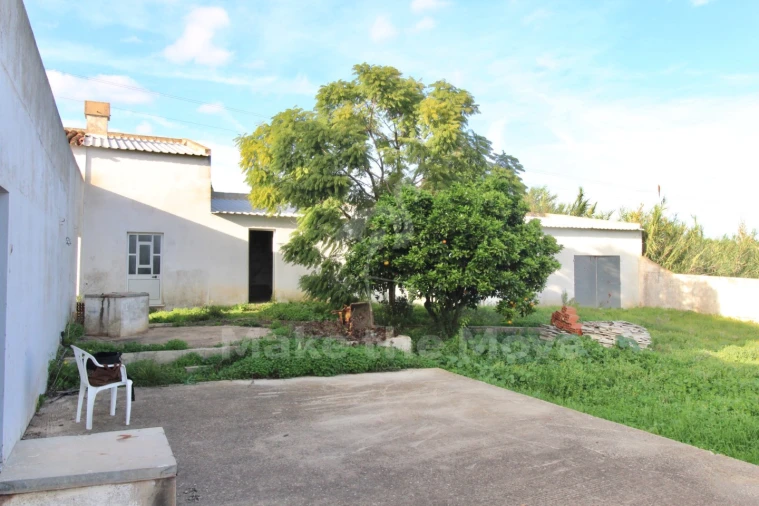 Moradia T5 para Venda em Moncarapacho e Fuseta Foto 2