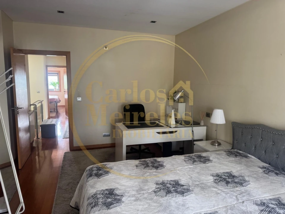 Moradia T3 para Venda em Vila Verde e Barbudo Foto 26