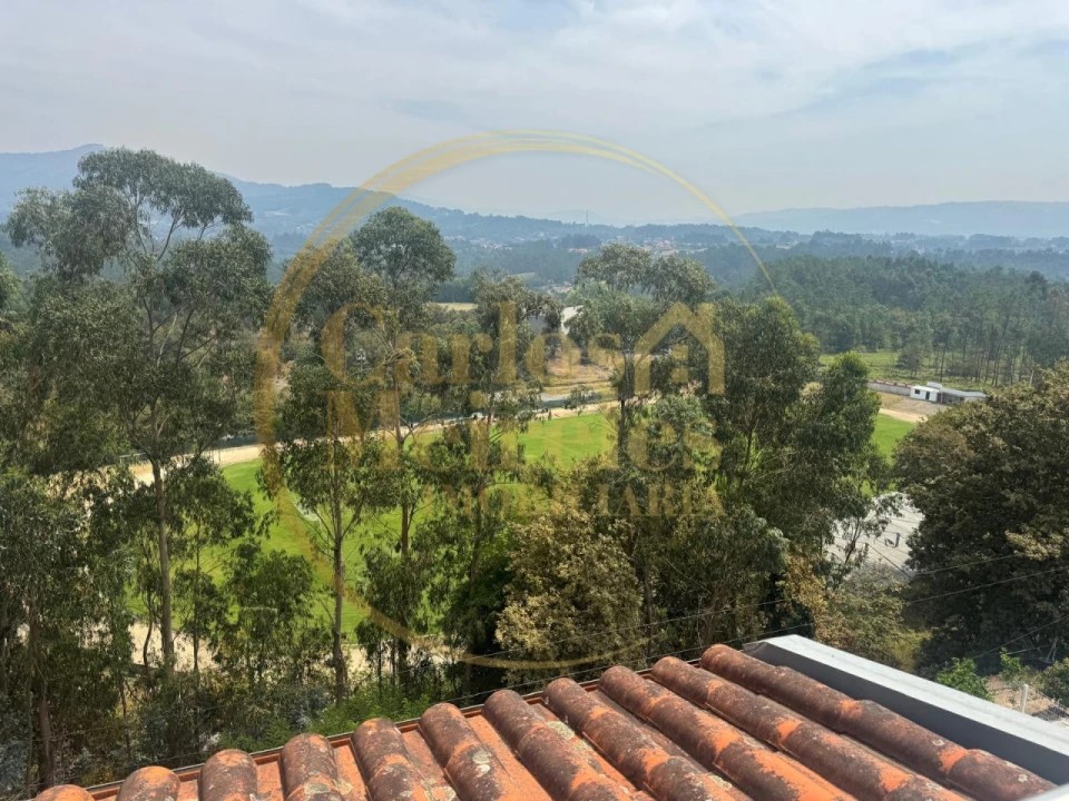 Moradia T3 para Venda em Vila Verde e Barbudo Foto 30