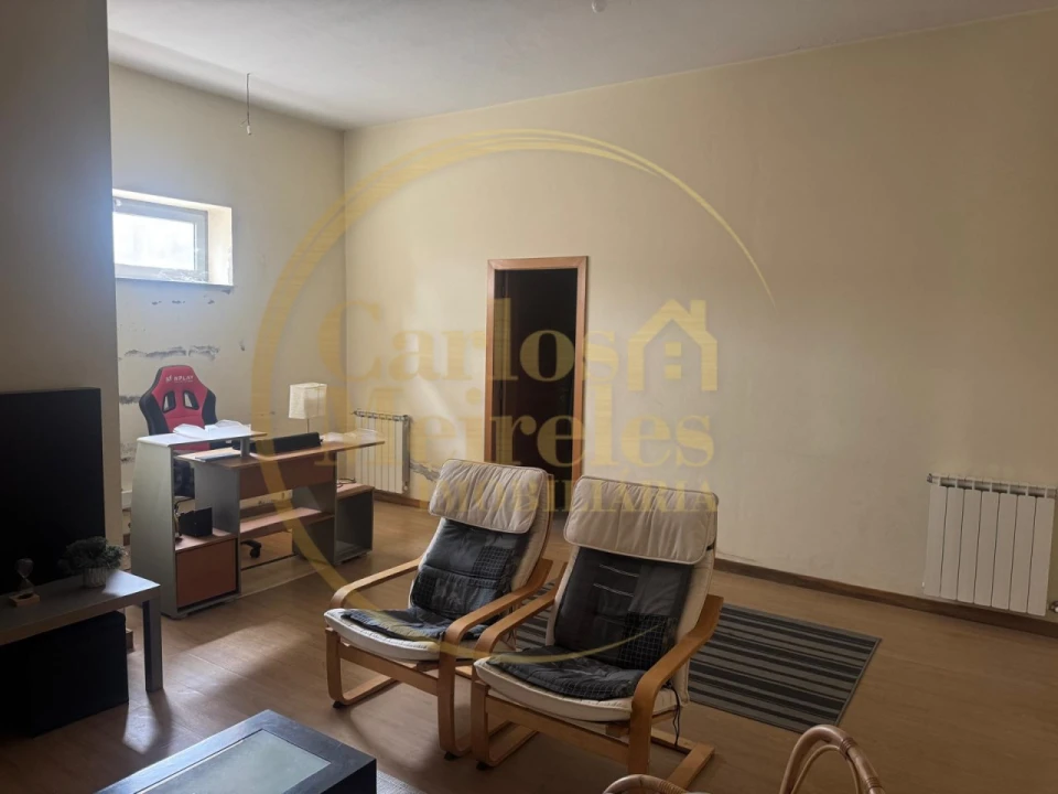 Moradia T3 para Venda em Vila Verde e Barbudo Foto 35