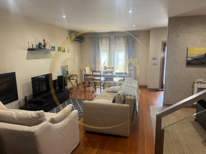 Moradia T3 para Venda em Vila Verde e Barbudo Foto 8