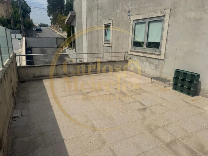 Moradia T3 para Venda em Vila Verde e Barbudo Foto 24