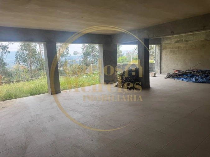 Moradia T3 para Venda em Vila Verde e Barbudo Foto 41