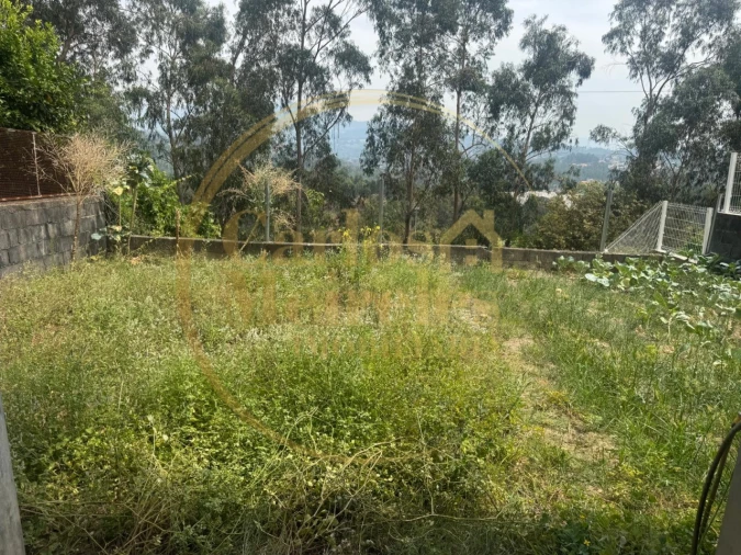 Moradia T3 para Venda em Vila Verde e Barbudo Foto 43