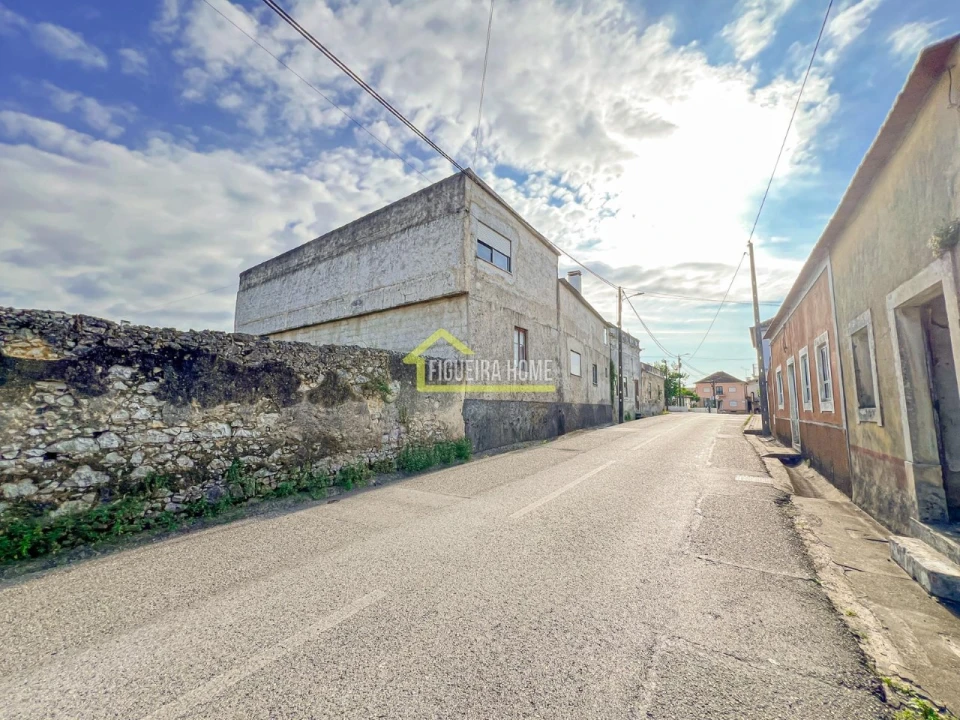 Moradia T4 para Venda em Ferreira-A-Nova Foto 8