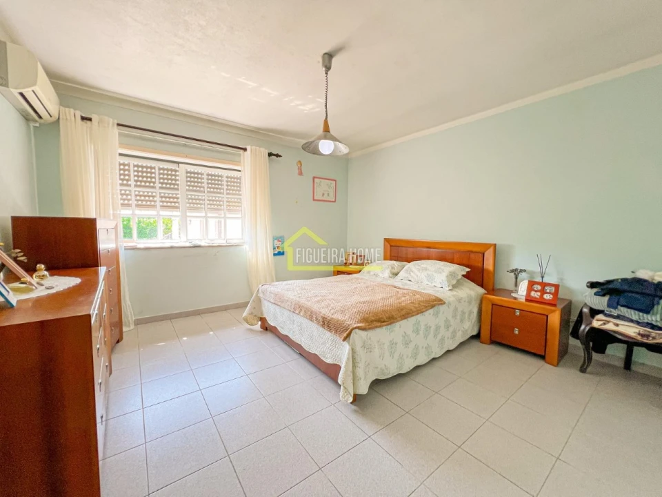 Moradia T4 para Venda em Ferreira-A-Nova Foto 31