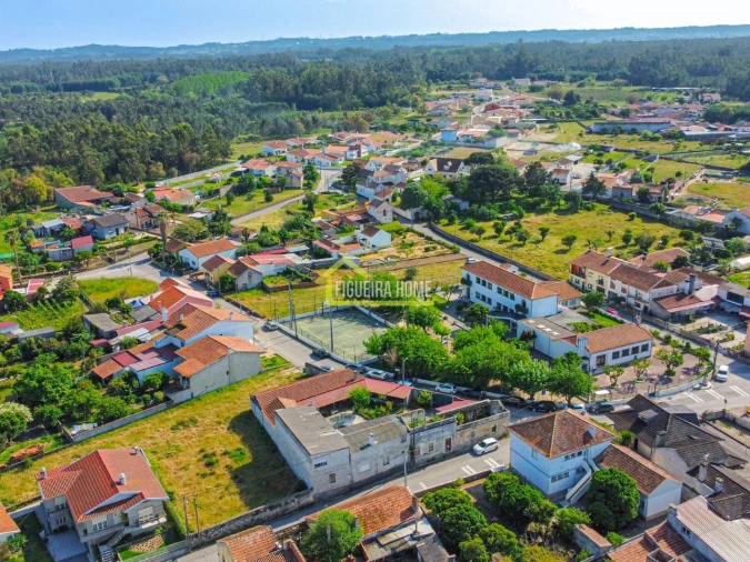 Moradia T4 para Venda em Ferreira-A-Nova Foto 2