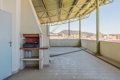 Apartamento T4 para Venda em União das Freguesias de Setúbal