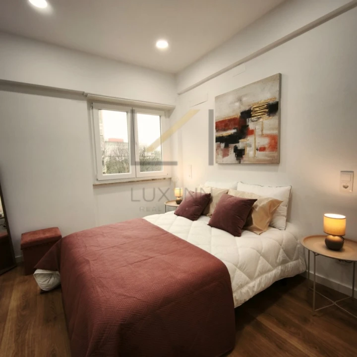 Apartamento T3 para Venda em Benfica Foto 12