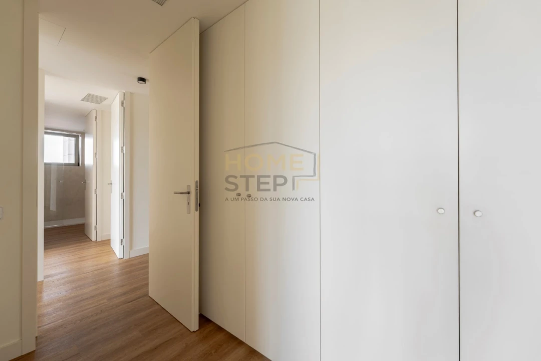 Apartamento T4 para Venda em Canidelo Foto 24