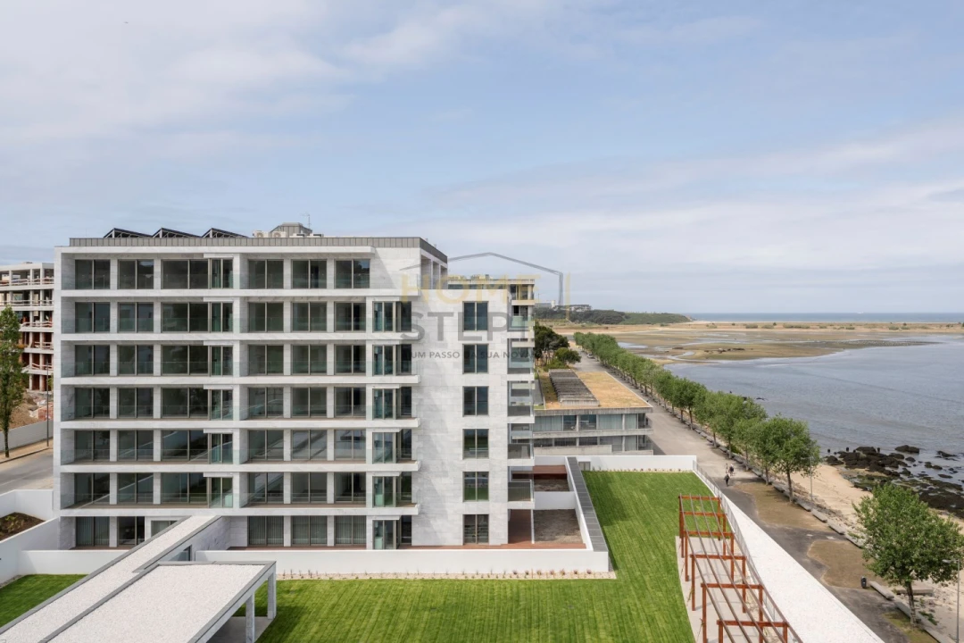 Apartamento T4 para Venda em Canidelo Foto 43