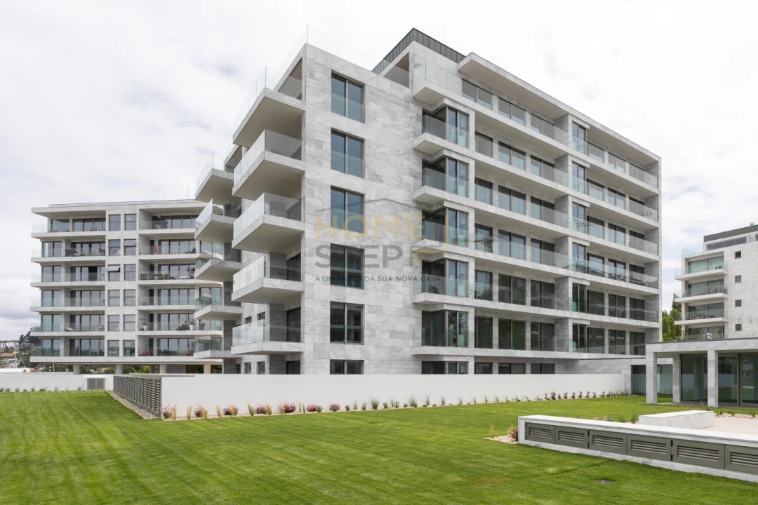 Apartamento T4 para Venda em Canidelo Foto 51