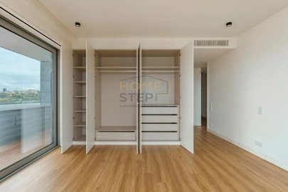 Apartamento T4 para Venda em Canidelo