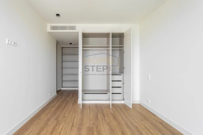 Apartamento T4 para Venda em Canidelo