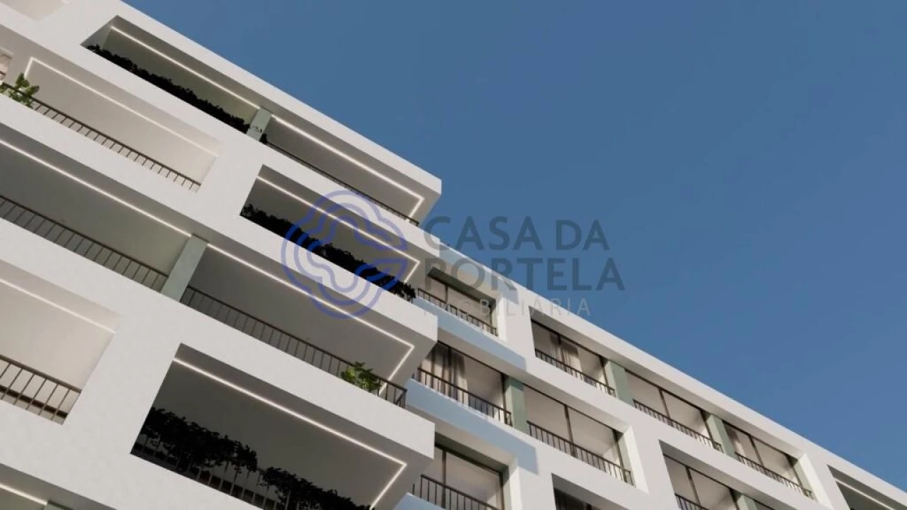 Apartamento T1 para Venda em São Martinho Foto 4