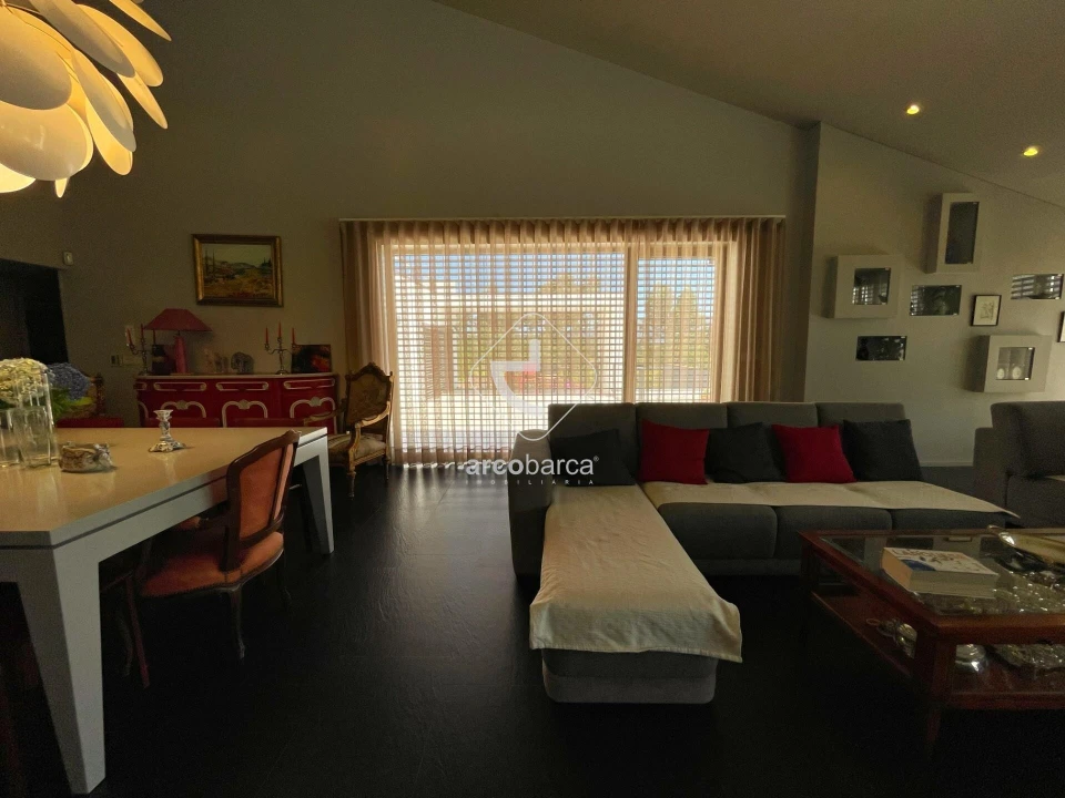 Moradia T5 para Venda em Fontão Foto 8