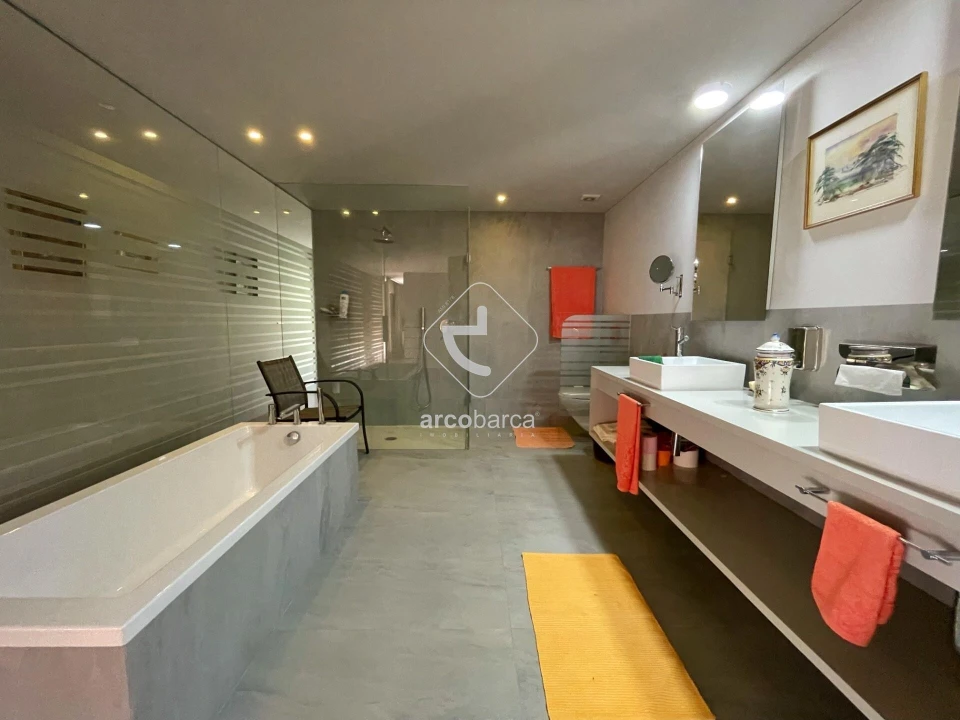 Moradia T5 para Venda em Fontão Foto 21